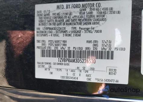 2013 Ford Mustang V6 z USA, uszkodzony, nr VIN 1ZVBP8AM3D5226530